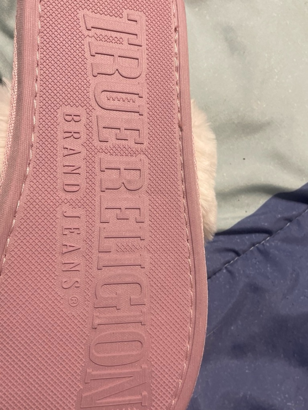 True Religion Pink Quilted Rhinestone Kids Slippers with Faux Fur Cuff - Picture 2 of 6